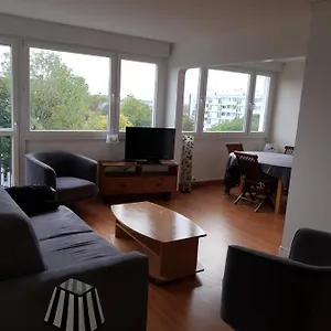 https://l-oree-du-bois-spacieux-et-calme-76m2-2ch-parking.lillehotels.org